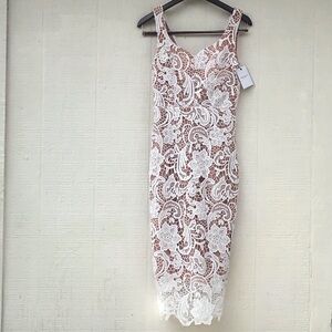 Few Moda Paris Romance lace white sleeveless dress